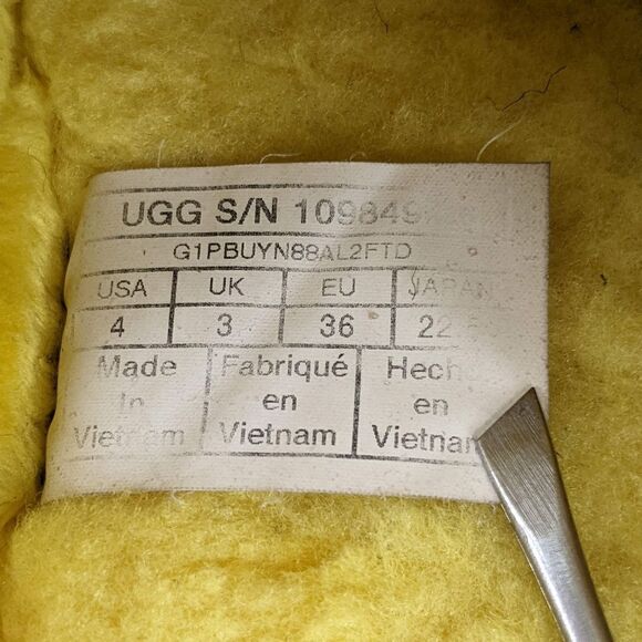 UGG Fluff Yeah Slides - Yellow - Picture 8 of 9